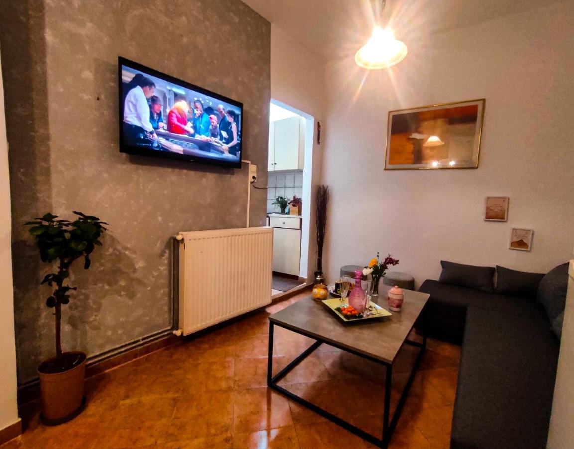 Kastra Bella 2 Bedroom Condo In Corfu Town エクステリア 写真